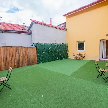 Fernweh Haus 3* Braşov